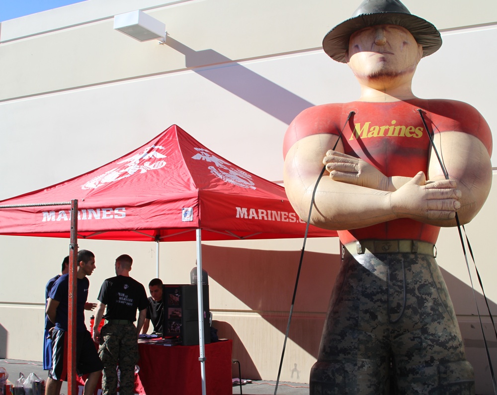RSS Palm Desert Marines work up a sweat for Toys for Tots