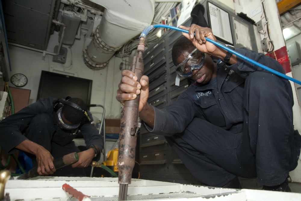 USS Gettysburg operations