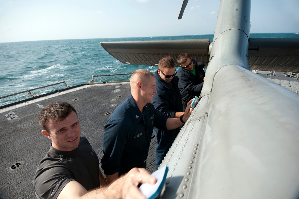 USS Gettysburg operations