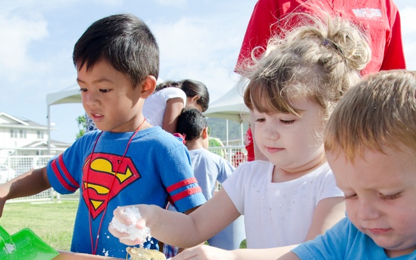 Santa Claus opens village at MCB Hawaii