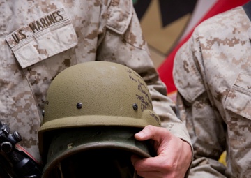 Commandant of the Marine Corps Presents Helmets to 1/9 Marines