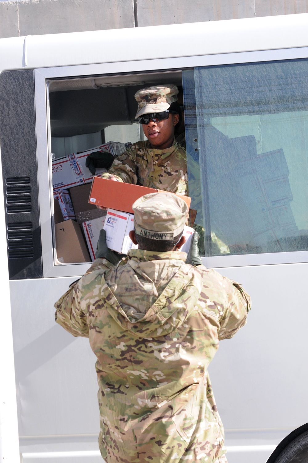 82nd SB-CMRE troops pick up holiday packages in Afghanistan
