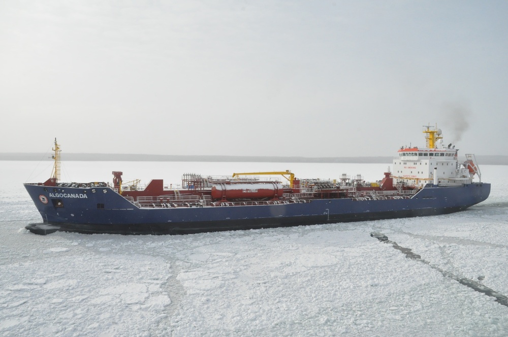 USCGC Mackinaw breaks ice in St. Marys River