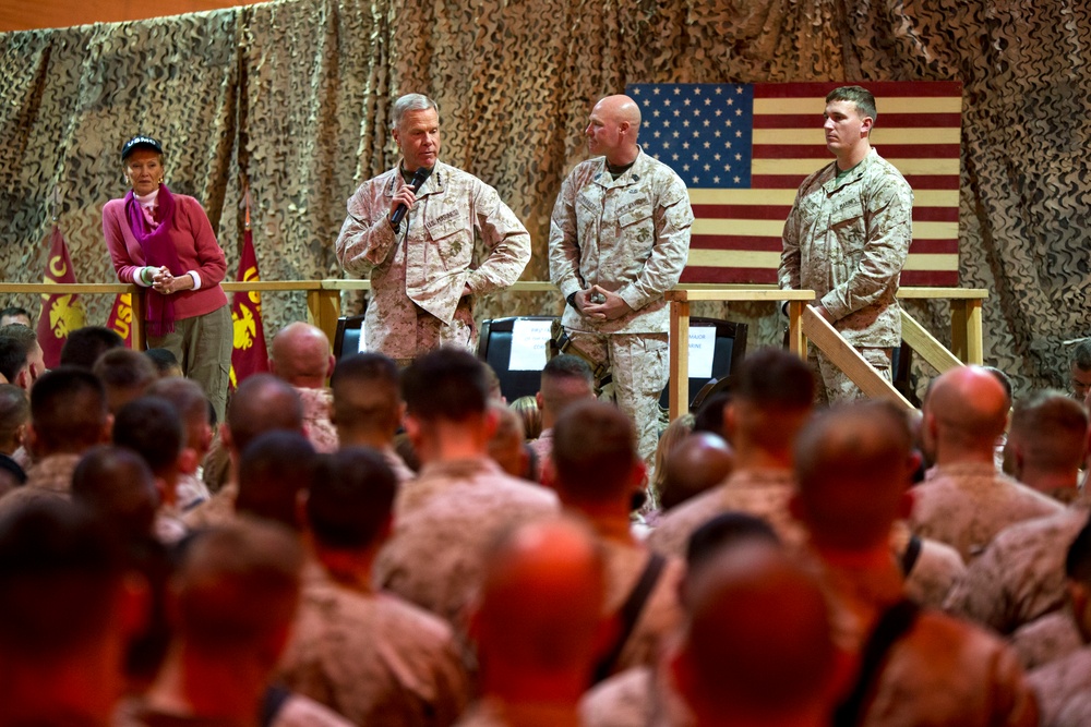 Commandant and Sergeant Major of the Marine Corps Visit 2nd MAW (FWD) Marines