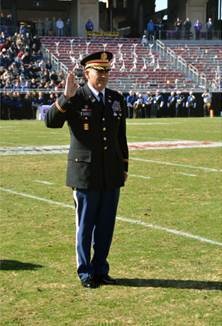 Army Col. Fabian Mendoza Jr. delivers Oath of Enlistment at Armed Forces Bowl Game