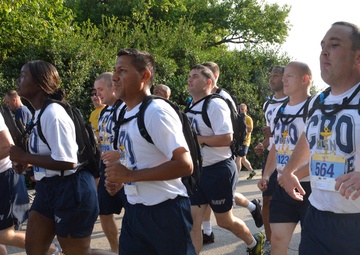 PCU Gerald R. Ford Chief petty officer selectees 'Run with the Chiefs'