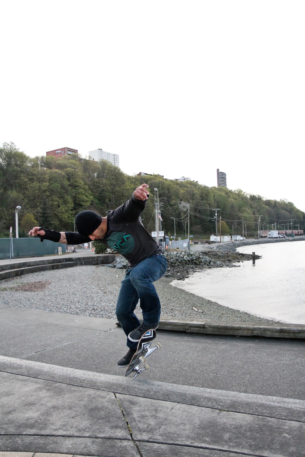 Skateboarding soldier shreds toward resilience