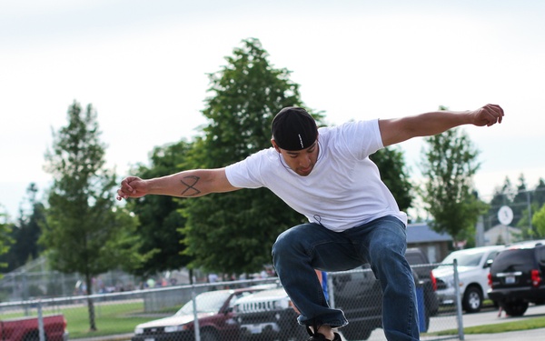Skateboarding soldier shreds toward resilience