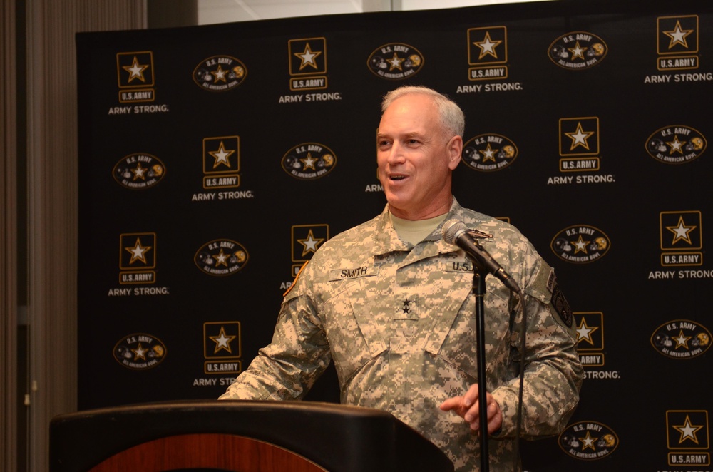 Maj. Gen. Smith at the welcome reception