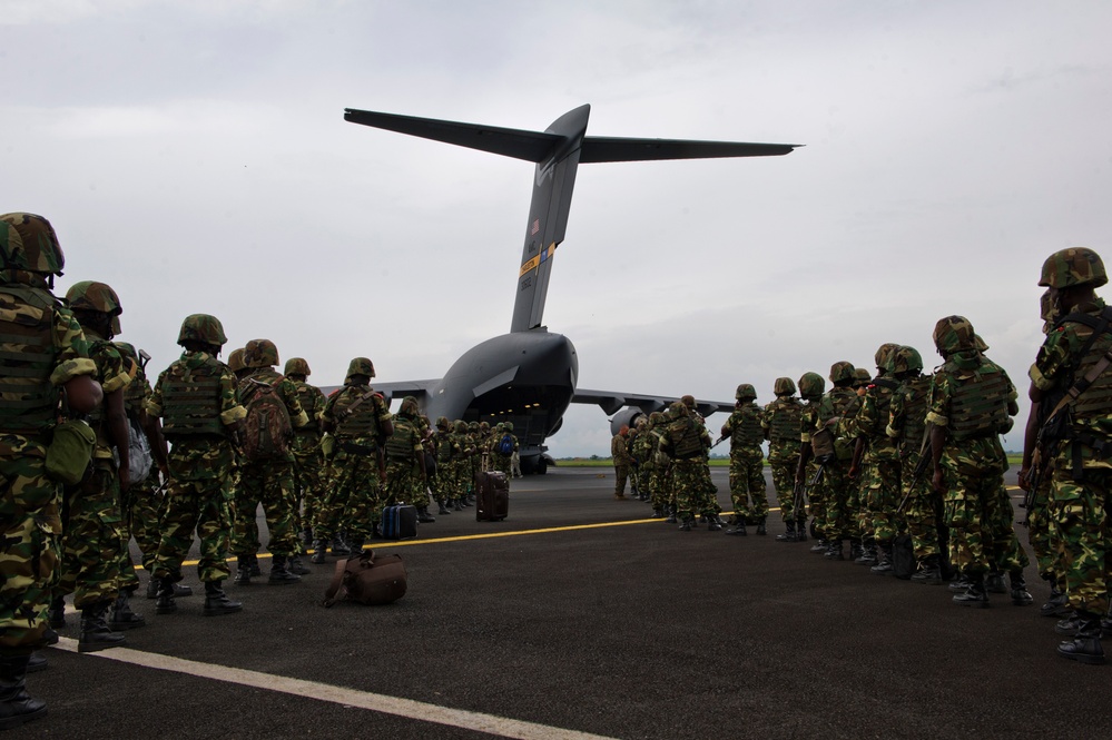 Airlift of Burundian troops