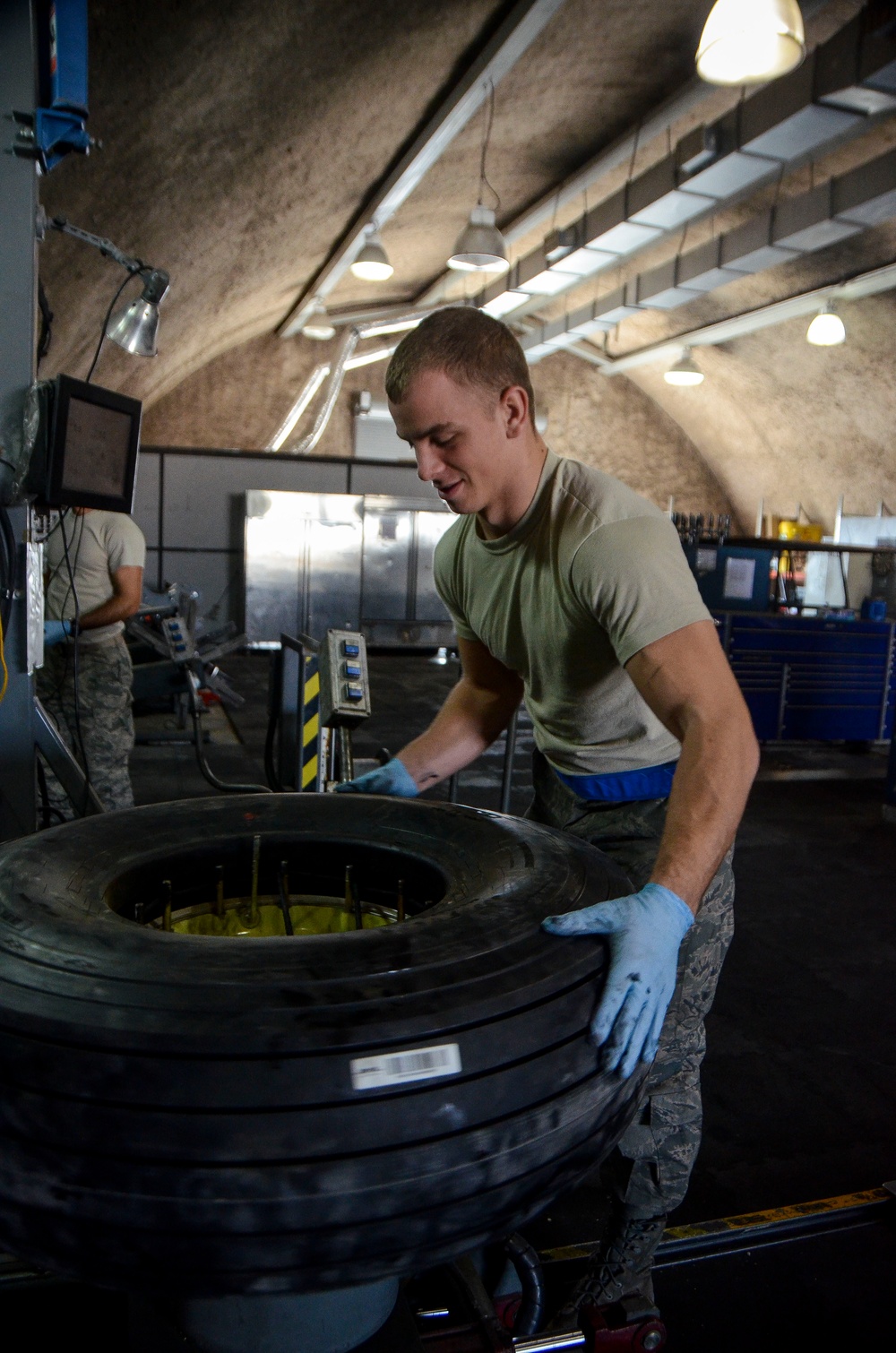 Day on the job: Tire, wheel shop