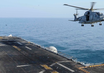 Italian Navy/Marine interaction