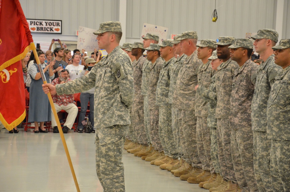 Community welcomes home 3-116th Field Artillery from deployment 2