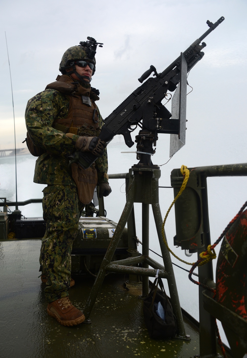 Riverine command boat training