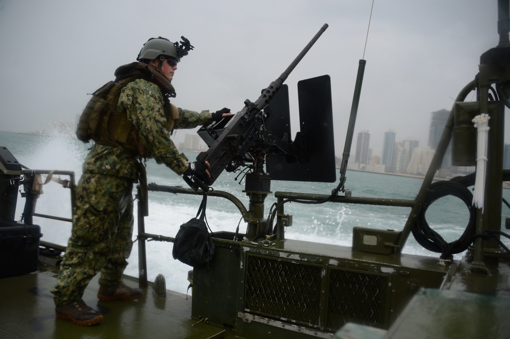 Riverine command boat training