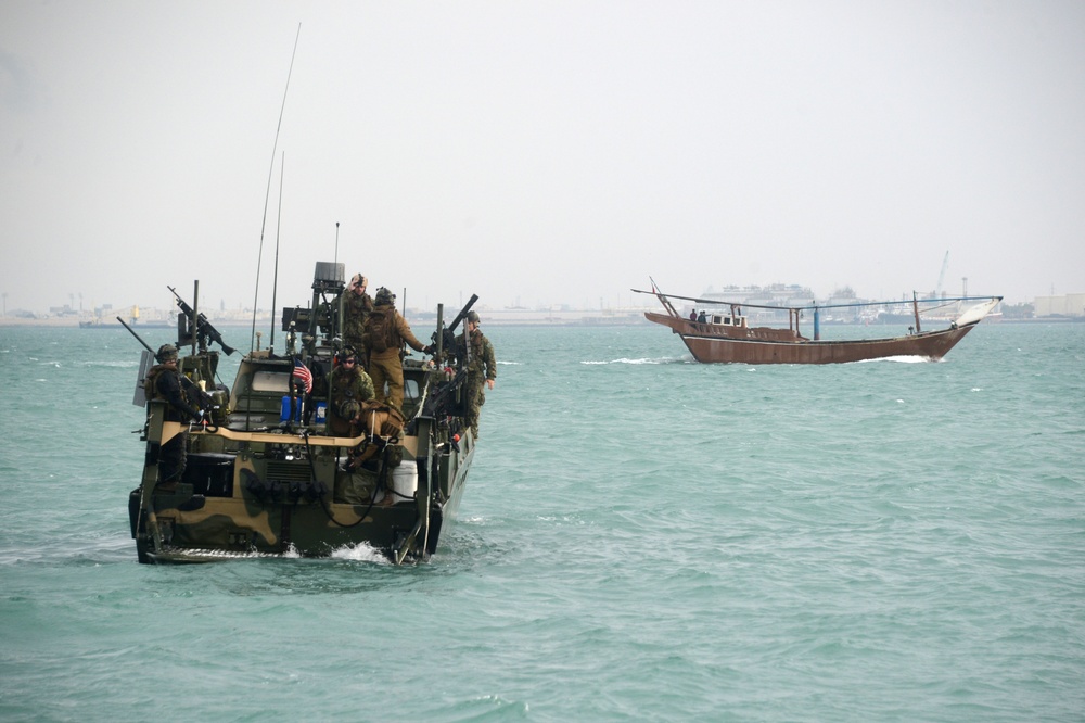 Riverine command boat training