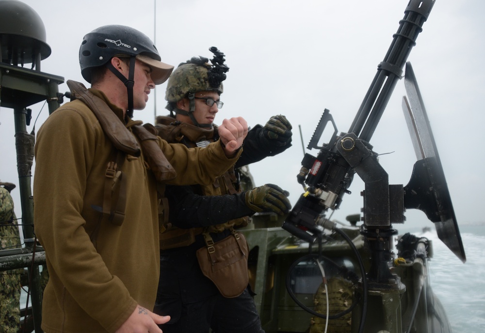 Riverine command boat training