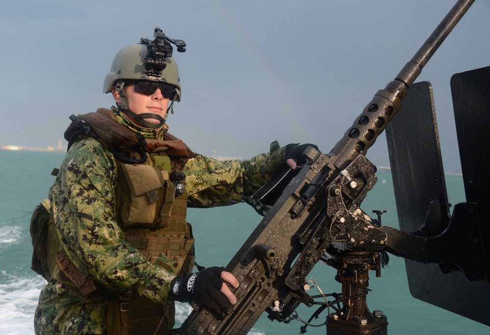 Riverine command boat training