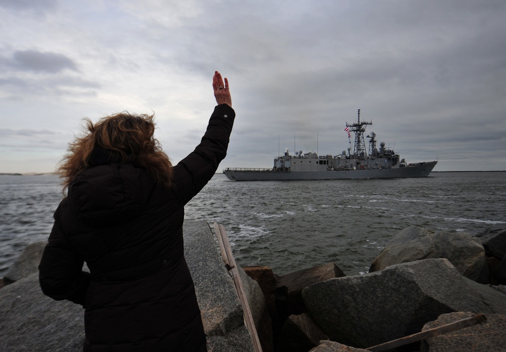 USS Taylor deploys