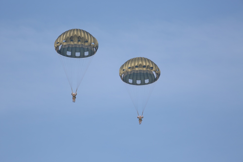 Air Delivery Platoon jump training