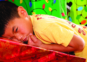 Marines spend holiday season with local children