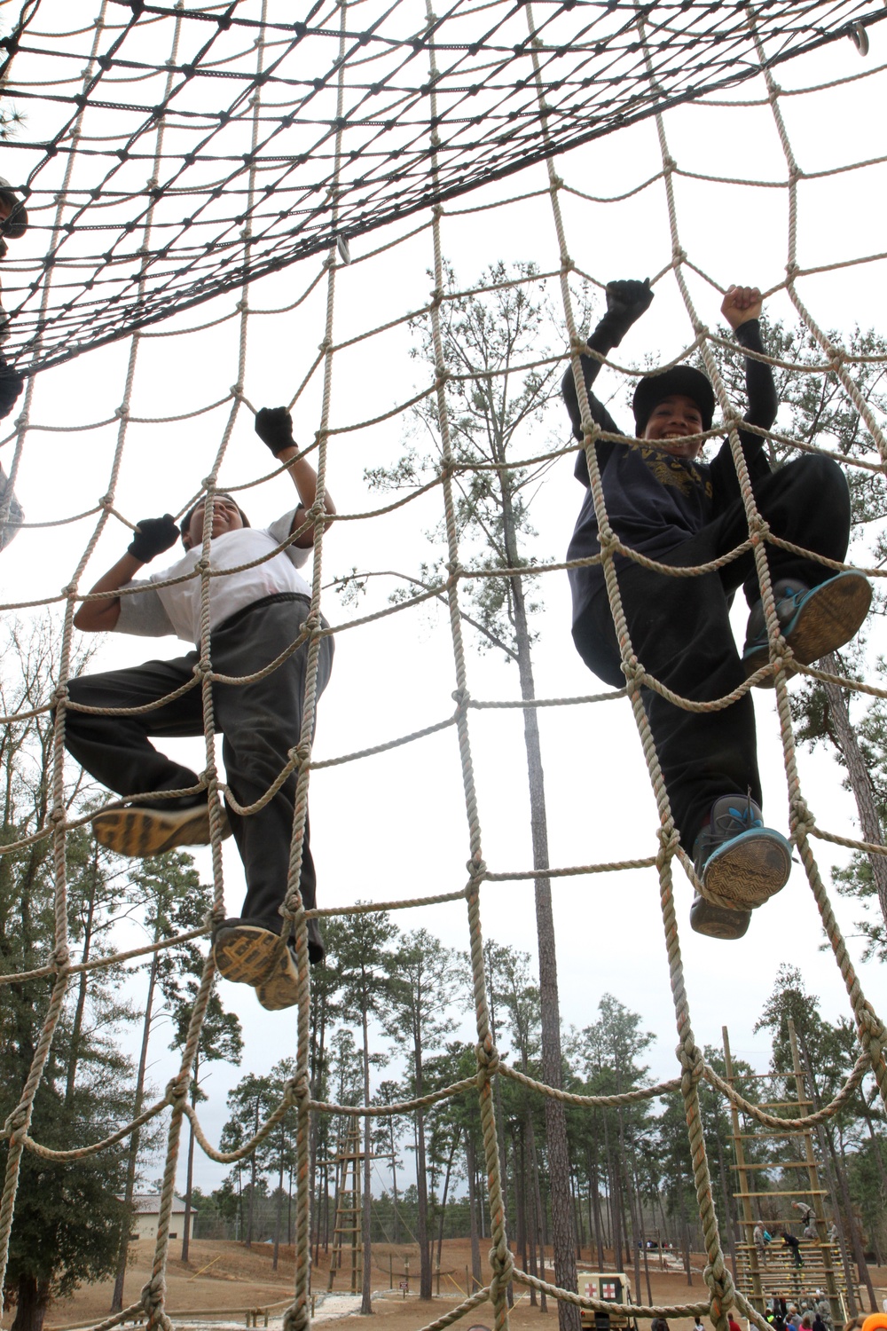 Soldiers help students trust in themselves, others by overcoming obstacles