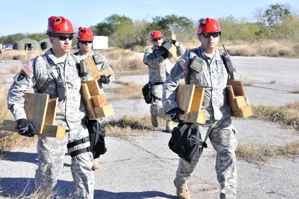 Texas Guardsmen prepare for evaluation with final exercise