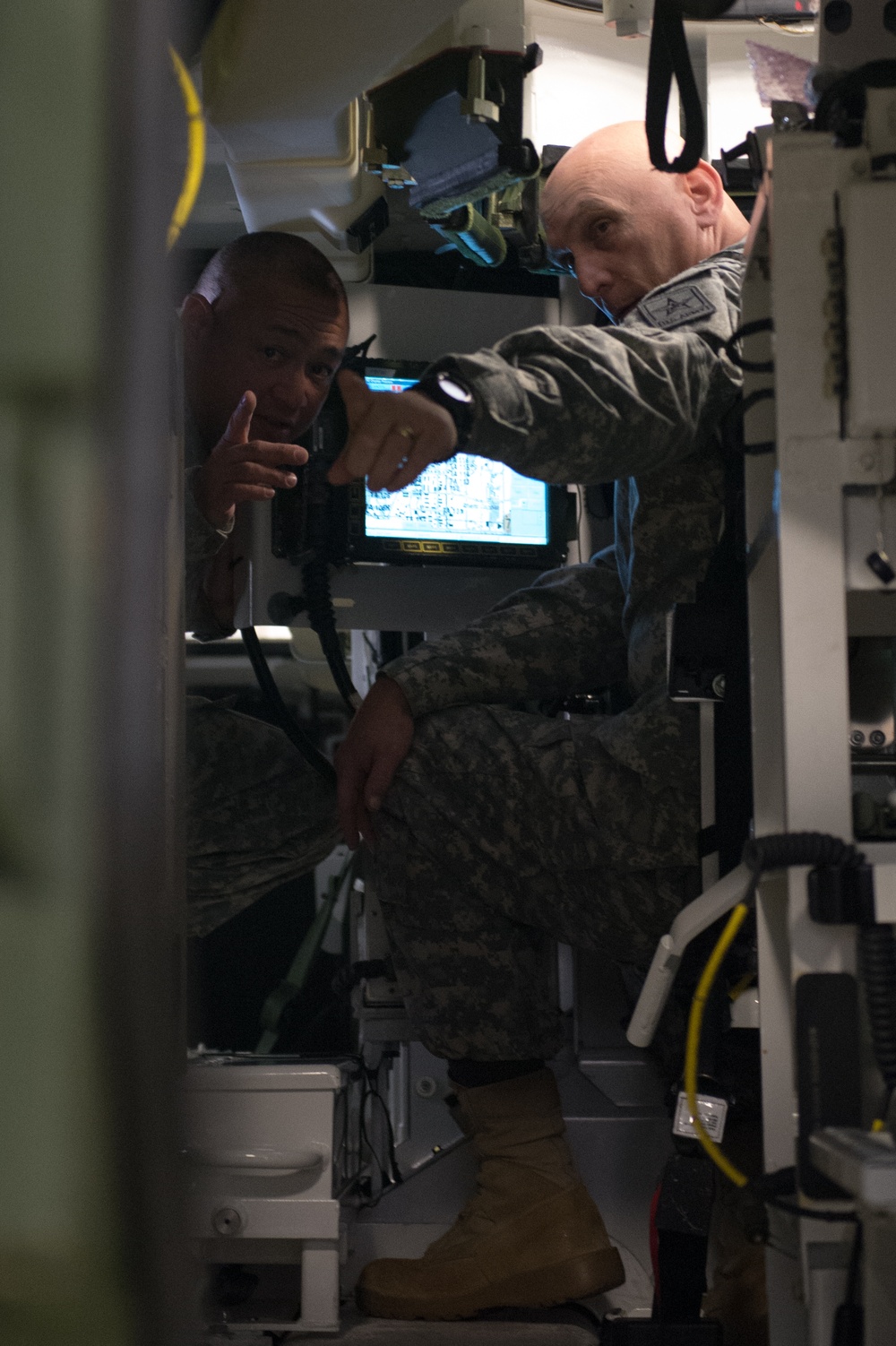 US Army chief of staff visits Fort Leonard Wood