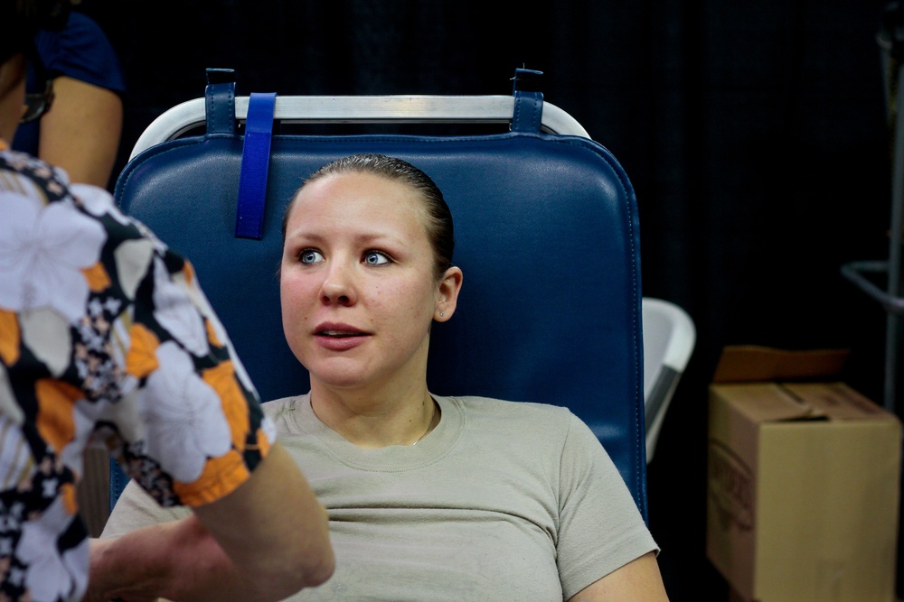 NJ Army and Air National Guardsmen donate blood