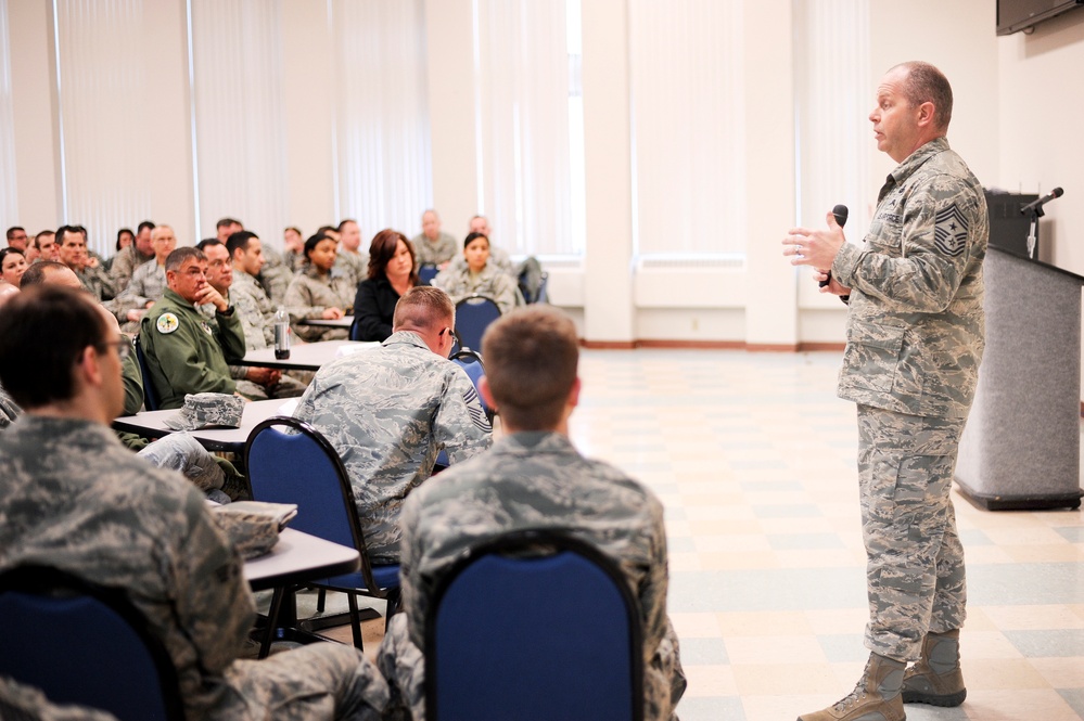 Command Chief of the Air National Guard Visits 180th Fighter Wing