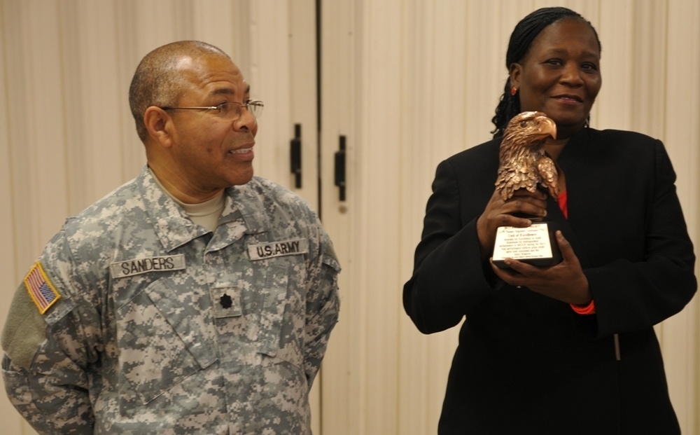 412th Theater Engineer Command presented High Flying EAGLE award