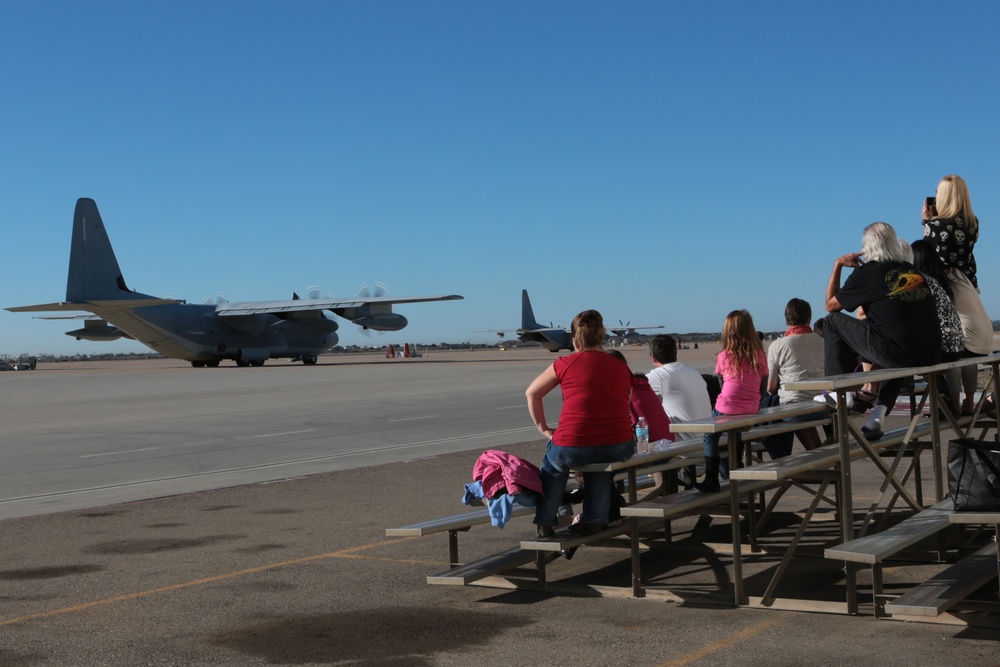 VMGR-352 Bids Farewell Before Leaving on Deployment