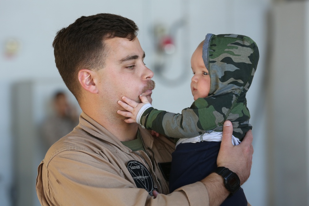 VMGR-352 Bids Farewell Before Leaving on Deployment