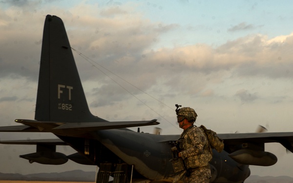 Airmen and soldiers conduct joint training