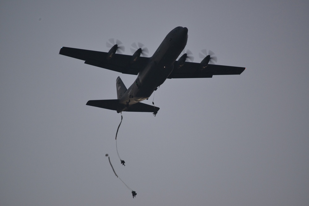 Jump Training at Rivolto Air Force  Base (UDINE).