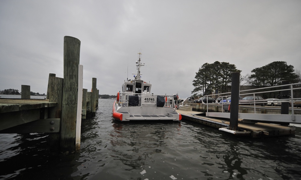 Coast Guard unit receives new RB-M in Va.