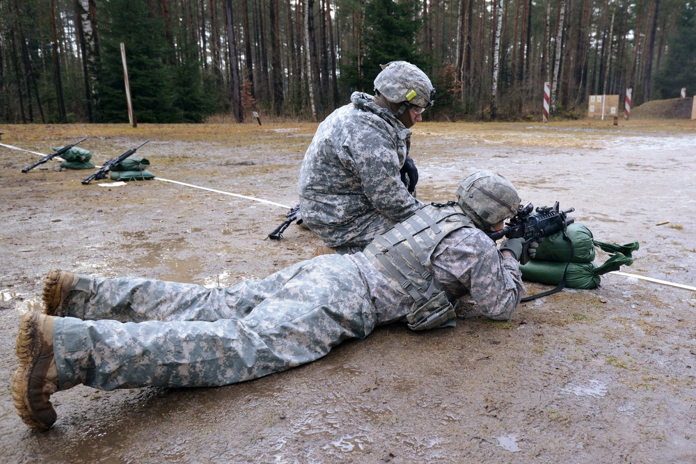 615th Military Police Company live fire training