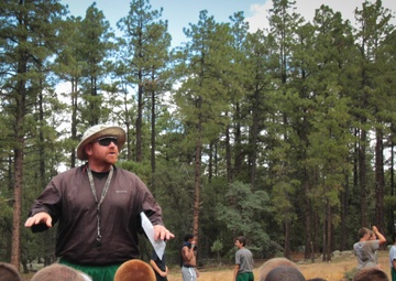 Gilbert football coach receives Marine Corps coaching award