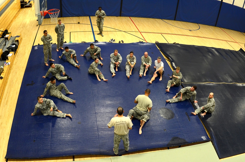 AFSOUTH airmen and soldiers aim for the TKO