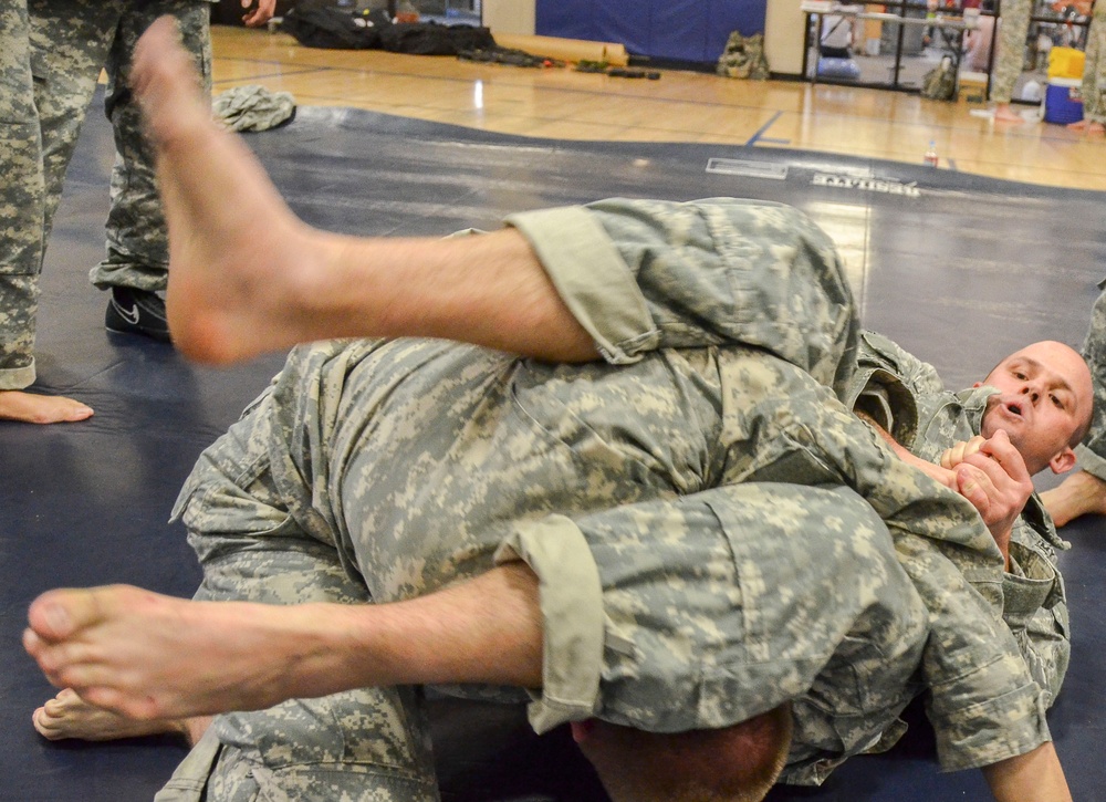 AFSOUTH airmen and soldiers aim for the TKO