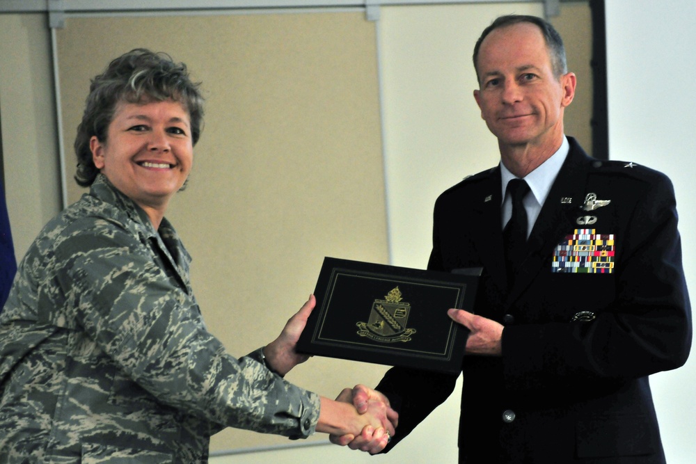 Air Force general shares lessons with foreign area officers