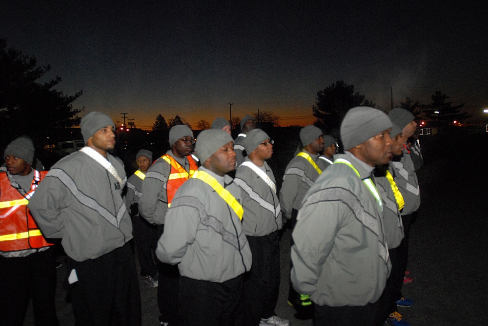 Deploying soldiers display motivation in mobilization station battalion run