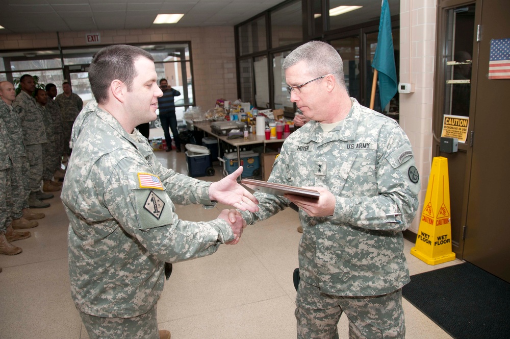 33rd Civil Support Team receives plaque for assiting with contamination clean up