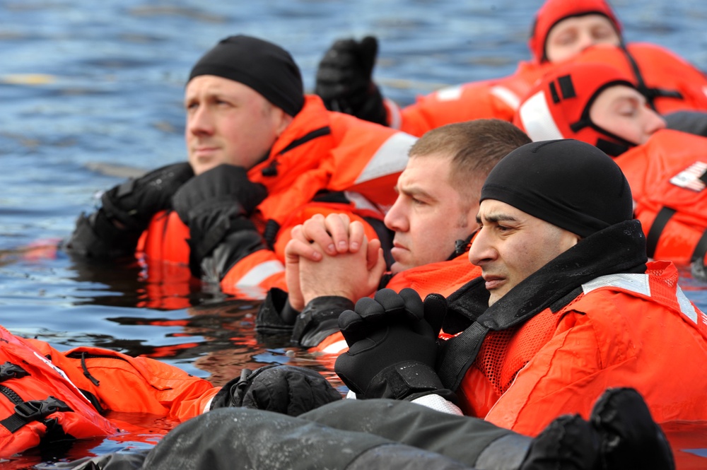 Coast Guard Sector Baltimore reservists conduct cold-water survival training