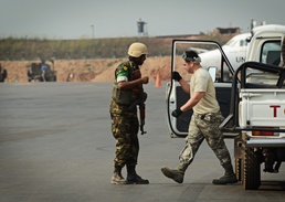 US transports Rwandan soldiers into CAR