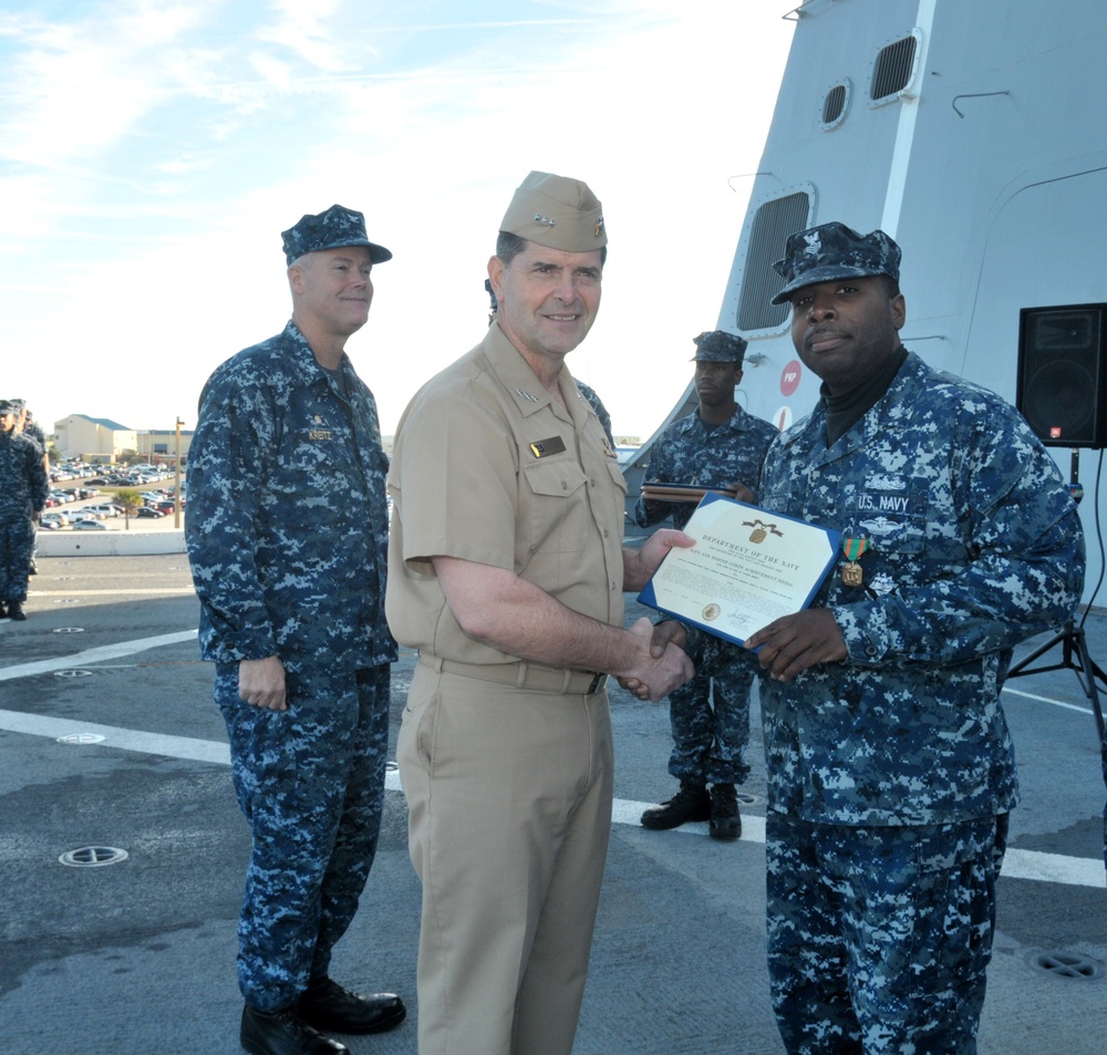 Chief of naval personnel visits USS New York