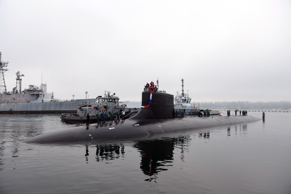 USS Seawolf (SSN 21) returns home following six-month deployment