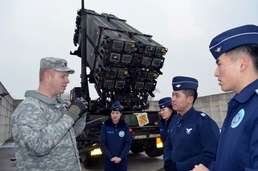ROKAF cadets learn about US Patriot missile