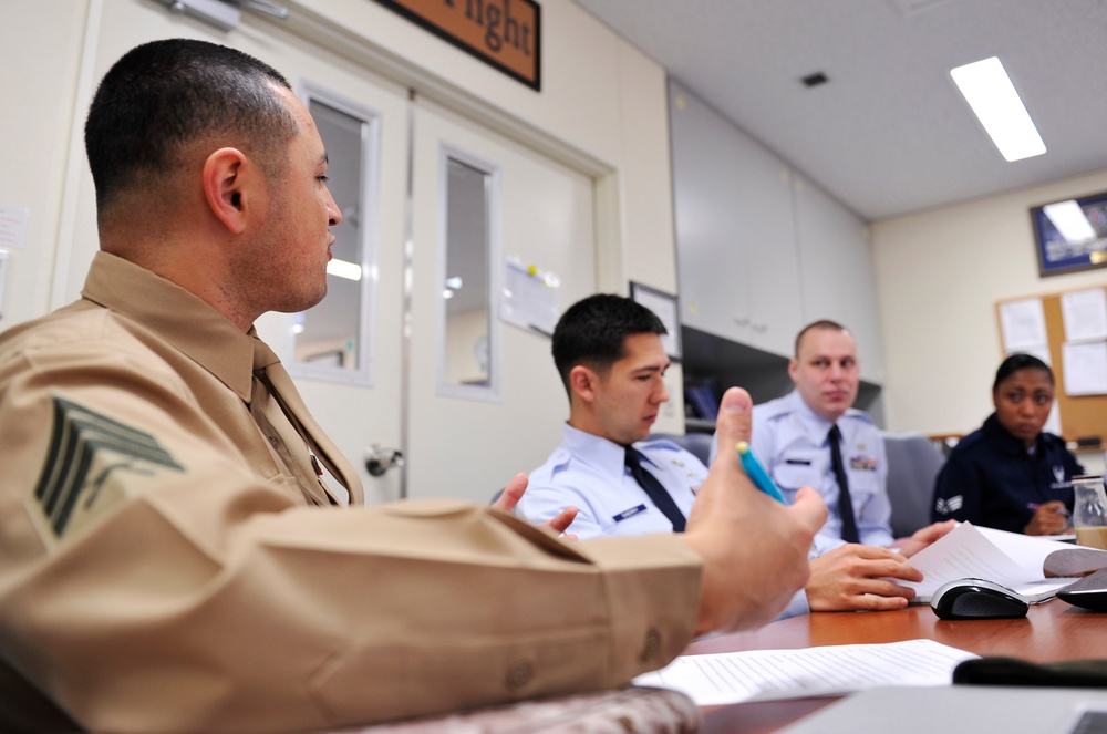 ALS welcomes Marine students