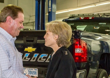 Chief of the Navy's Civil Engineering Corps Visits Naval Facilities Engineering Command Washington to recognize contributions